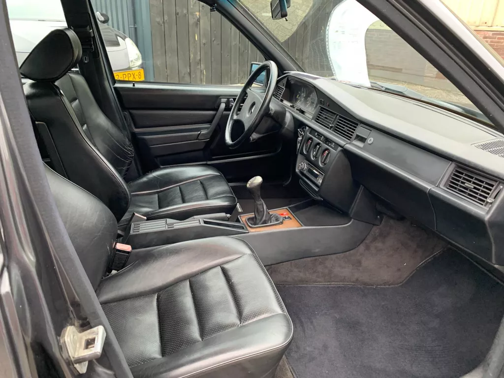 Mercedes-Benz 190-serie 2.3 E **1e eigenaar ** Mercedes-Benz 190-serie 2.3 E **1e eigenaar **