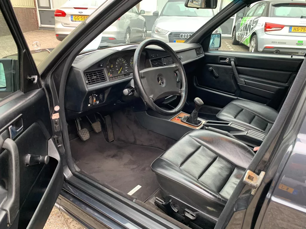 Mercedes-Benz 190-serie 2.3 E **1e eigenaar ** Mercedes-Benz 190-serie 2.3 E **1e eigenaar **