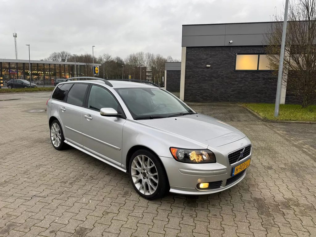 Volvo V50 2.4 Momentum