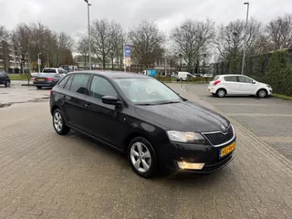 Skoda RAPID 1.4 TSI Greentech Elegance Businessline. Automaat