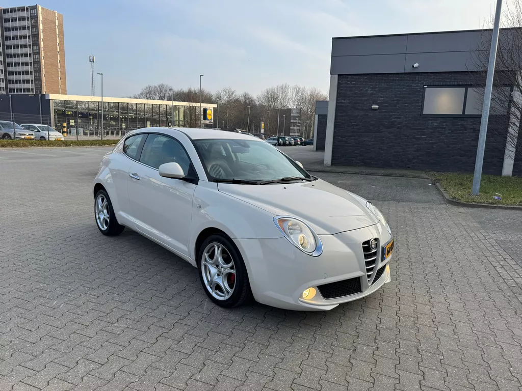 Alfa Romeo MiTo 1.4 Centenario