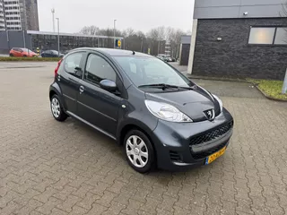 Peugeot 107 1.0-12V Sublime
