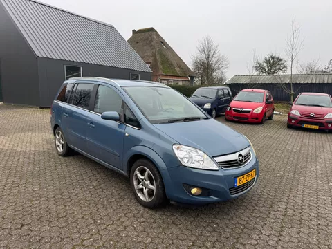 Opel Zafira 1.6 Cosmo