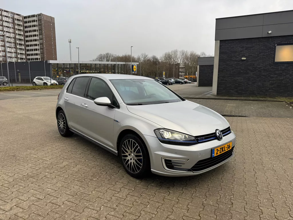 Volkswagen Golf 1.4 TSI GTE