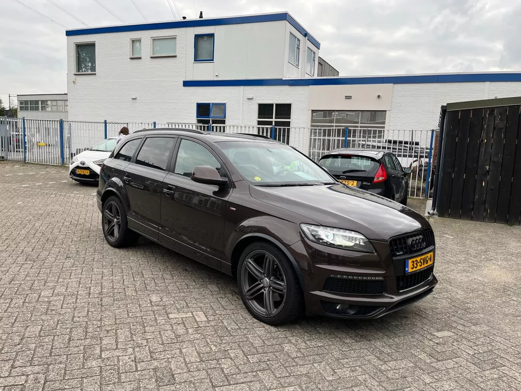 Audi Q7 3.0 TDI quattro Pro Line + 5+2 (EX BPM)