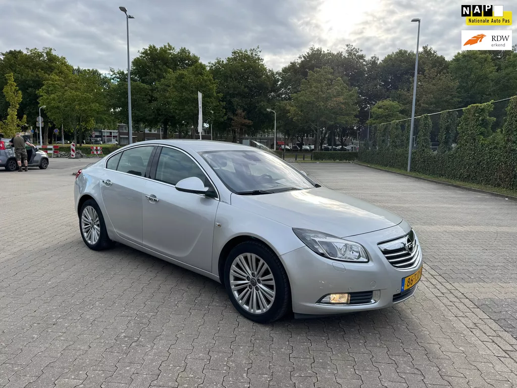 Opel Insignia 2.0 T Cosmo AUTOMAAT