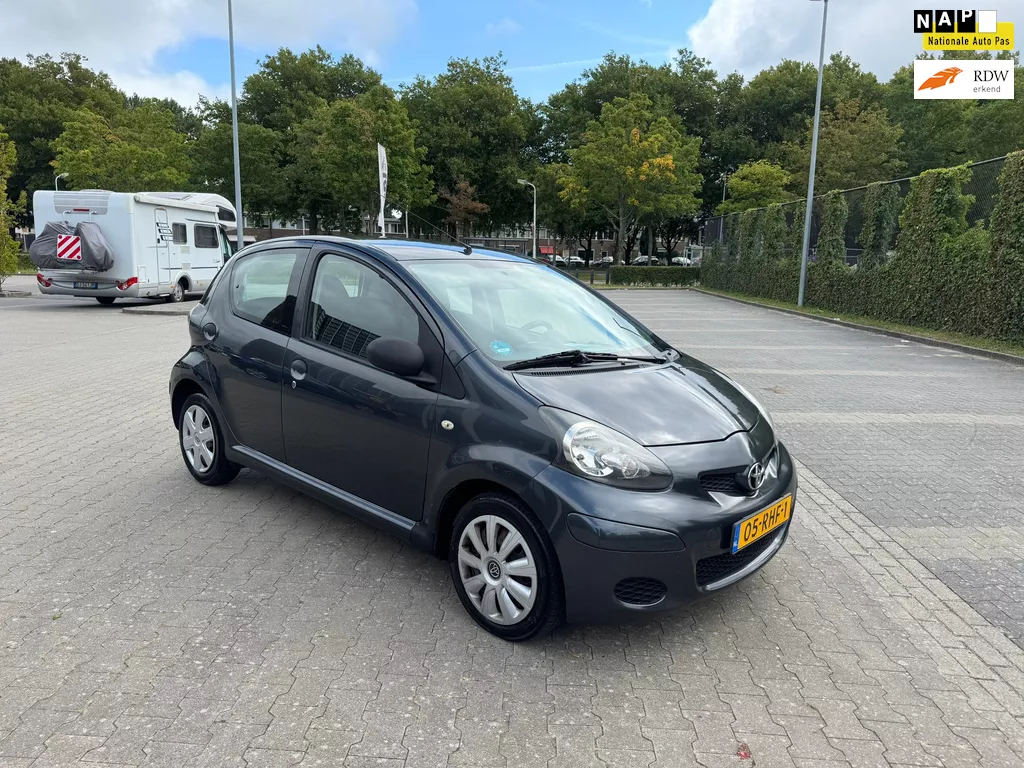 Toyota Aygo 1.0-12V Now