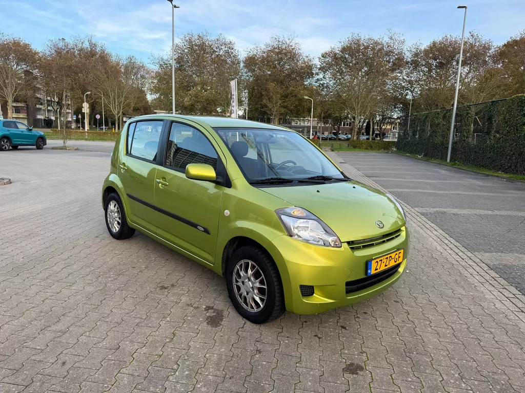 Daihatsu Sirion 2 1.3-16V Prestige. Automaat Daihatsu Sirion 2 1.3-16V Prestige. Automaat