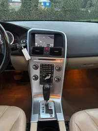 Volvo XC60 2.0 D3 Momentum. **EX BPM** Foto