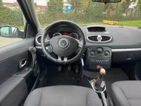 Renault Clio 1.2-16V Dynamique Foto