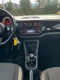 Volkswagen Up! 1.0 high up! BlueMotion Foto