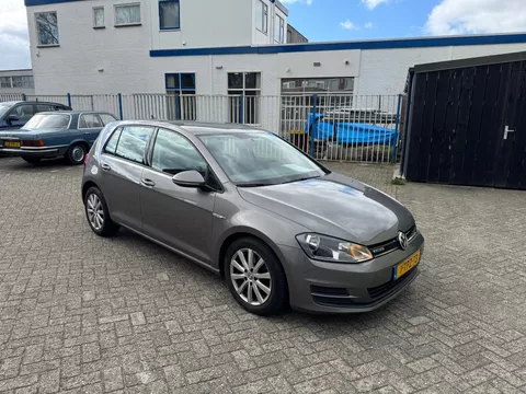 Volkswagen Golf 1.6 TDI Trendline BlueMotion