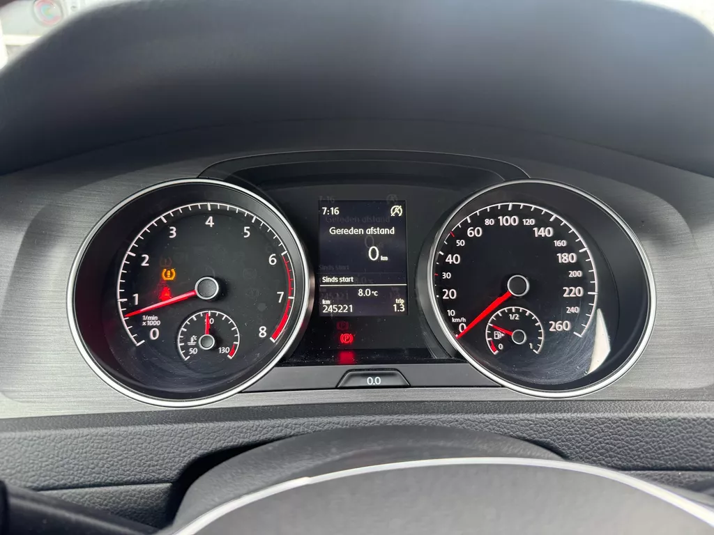 Volkswagen Golf 1.2 TSI Comfortline Volkswagen Golf 1.2 TSI Comfortline