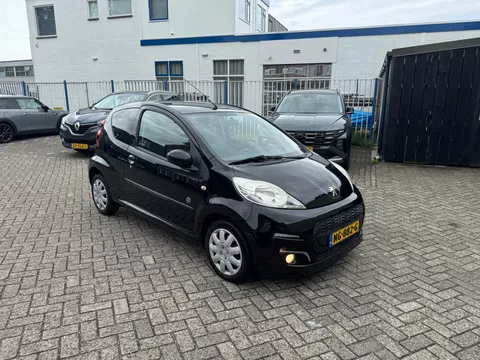 Peugeot 107 1.0 Sportium