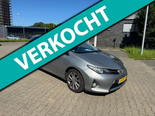 Toyota Auris Touring Sports 1.8 Hybrid Lease